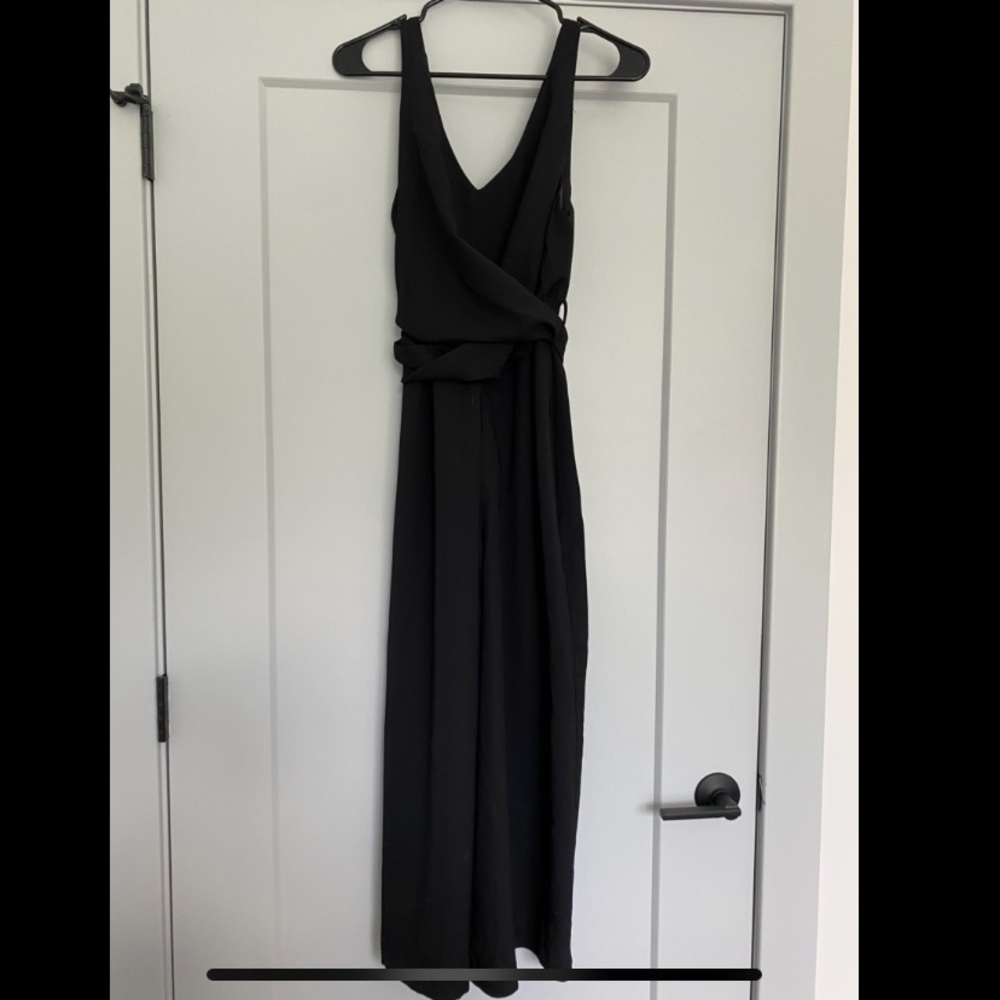 CJLA Brooke Jumpsuit Sz L Never Worn NWOT